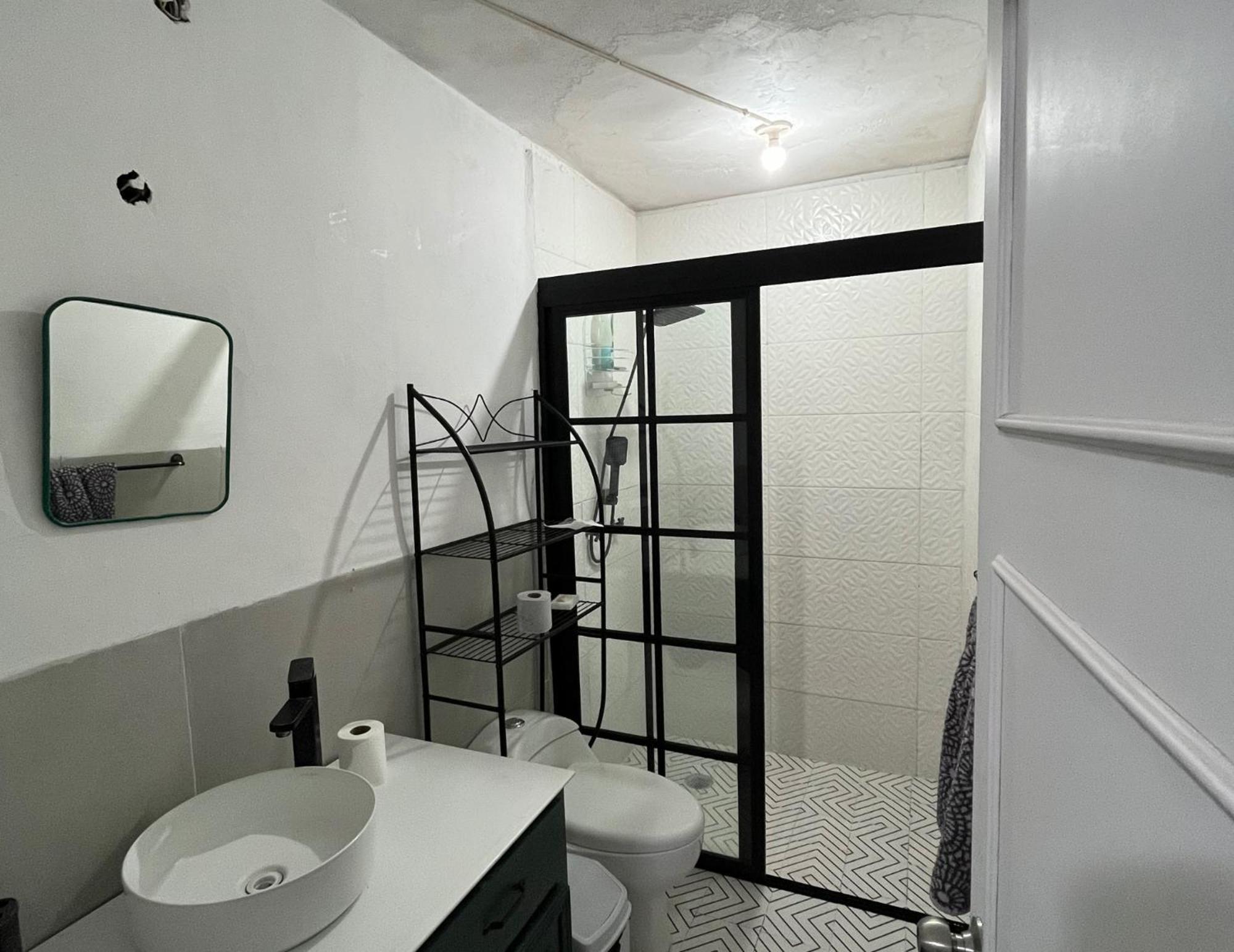 Апартаменты 8 Venator House Boutique Леон Экстерьер фото